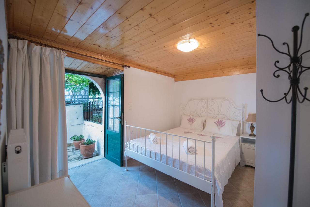 Filippa'S Katoi Apartman Drimónasz Kültér fotó